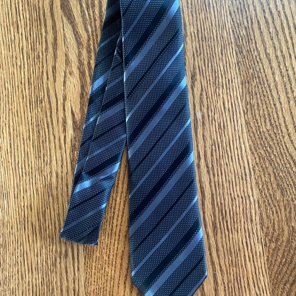 The Children's Place Navy and Gray Patterned Tie
